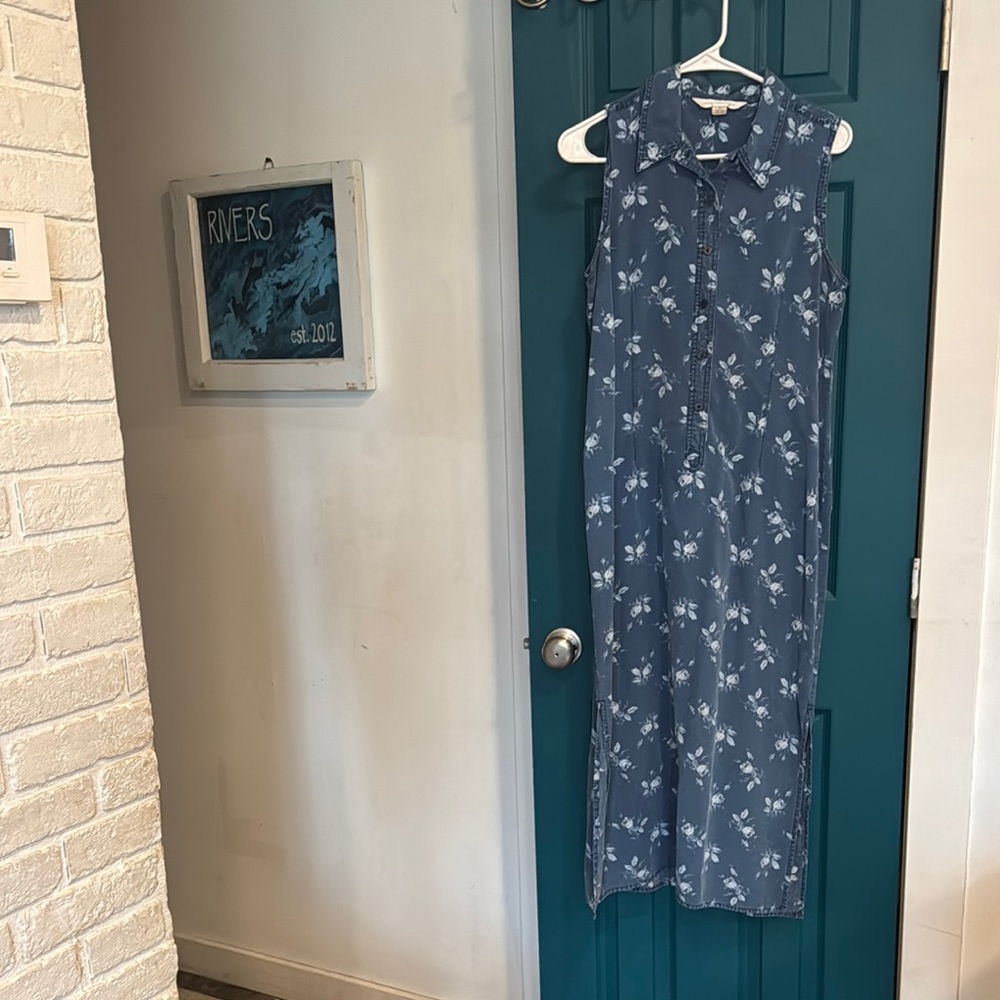 Vintage Petite Sophisticate blue floral maxi shirt dress - 10